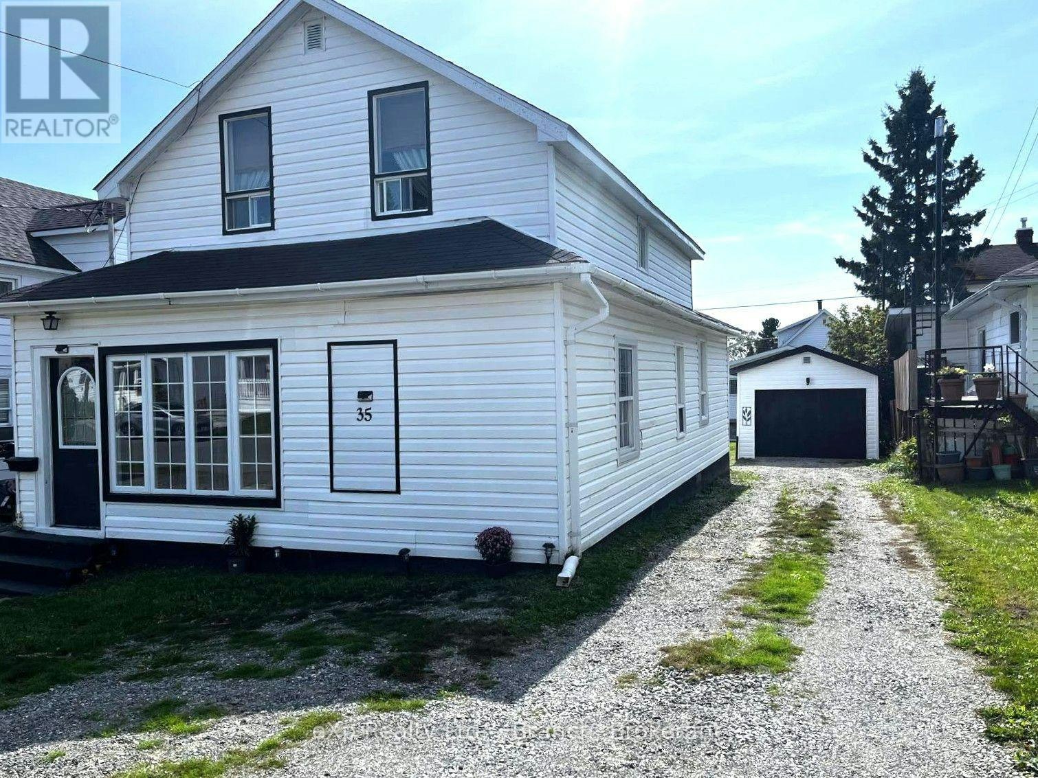 35 Taylor Avenue, Kirkland Lake, ON, P2N 2L2