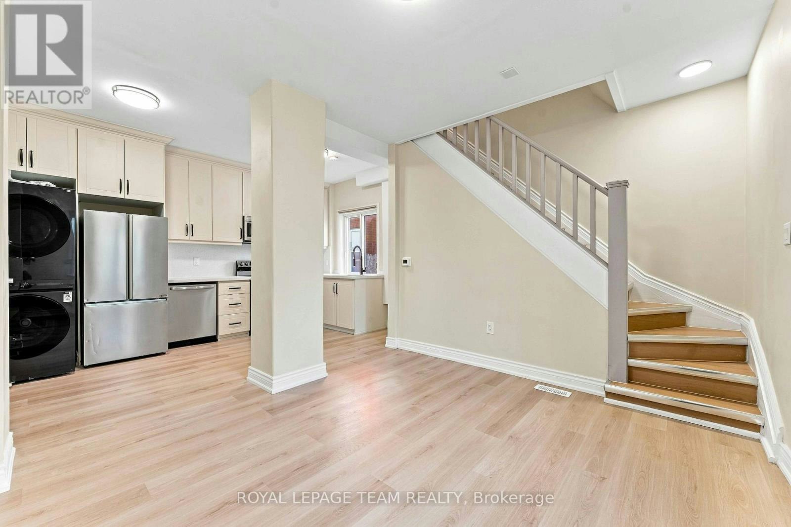 C-13 Balsam Street, Ottawa, ON, K1R 6W6 - 13