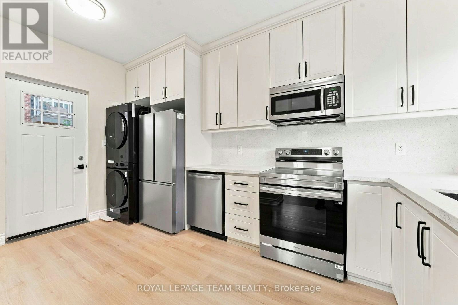 C-13 Balsam Street, Ottawa, ON, K1R 6W6 - 5