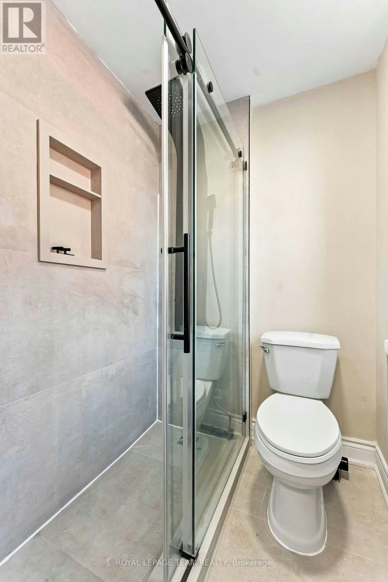 C-13 Balsam Street, Ottawa, ON, K1R 6W6 - 24