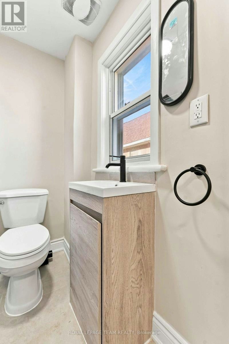 C-13 Balsam Street, Ottawa, ON, K1R 6W6 - 25