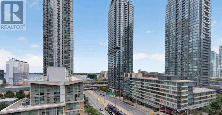 921-3 Concord Cityplace Way, Toronto, ON, M5V 0X4 - 48
