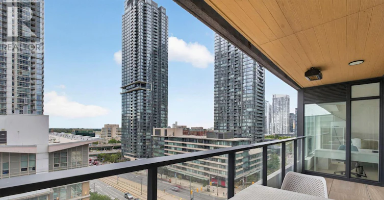 921-3 Concord Cityplace Way, Toronto, ON, M5V 0X4 - 47