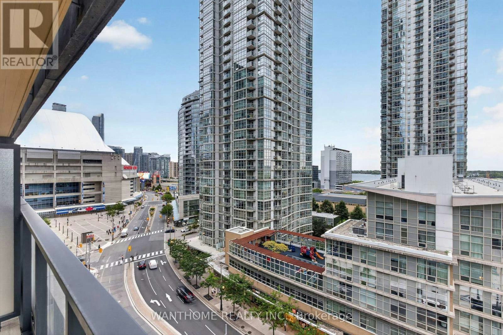 921-3 Concord Cityplace Way, Toronto, ON, M5V 0X4 - 49