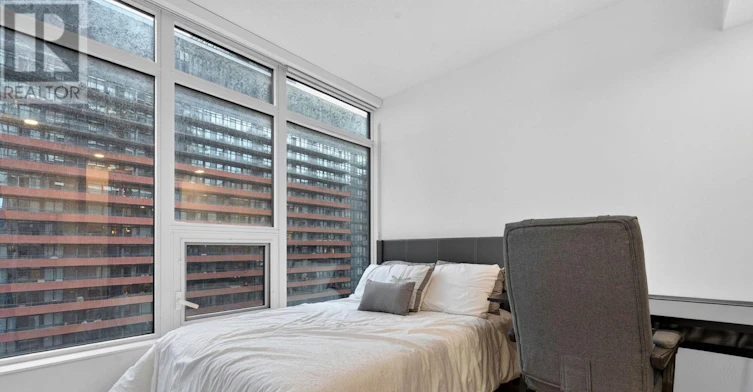 921-3 Concord Cityplace Way, Toronto, ON, M5V 0X4 - 34