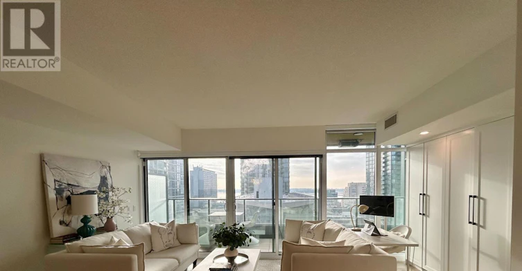 921-3 Concord Cityplace Way, Toronto, ON, M5V 0X4 - 3