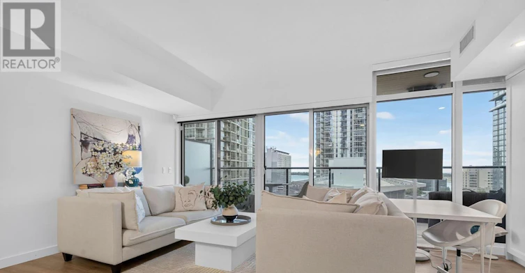 921-3 Concord Cityplace Way, Toronto, ON, M5V 0X4 - 19