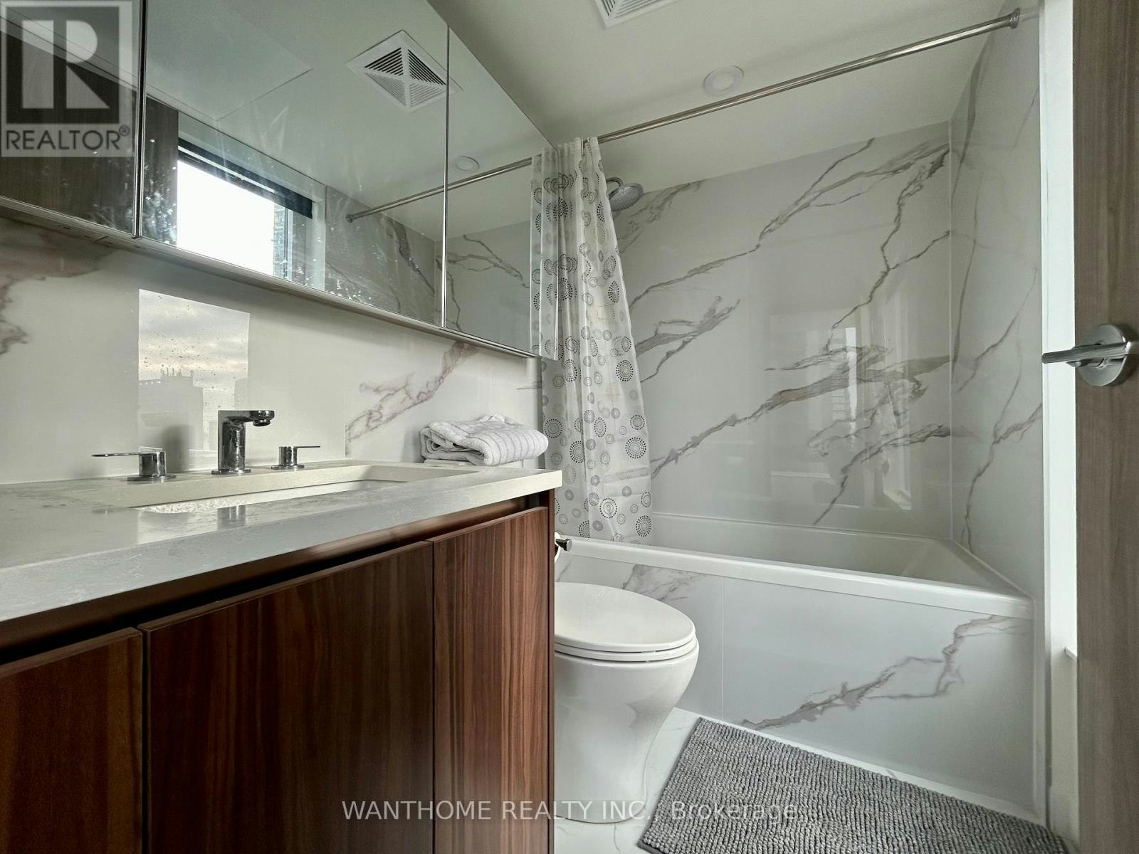 921-3 Concord Cityplace Way, Toronto, ON, M5V 0X4 - 21