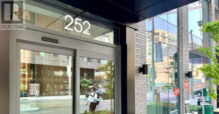 2101-252 Church Street E, Toronto, ON, M5B 0E6 - 3