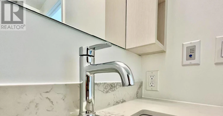 2101-252 Church Street E, Toronto, ON, M5B 0E6 - 14