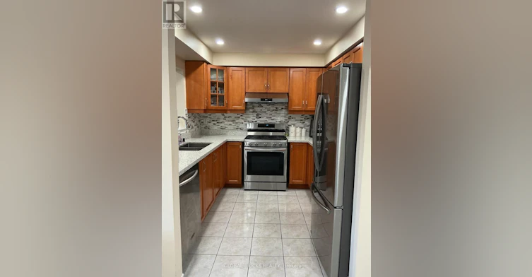 1 Rampart Crescent, Whitby, ON, L1P 1T5 - 9