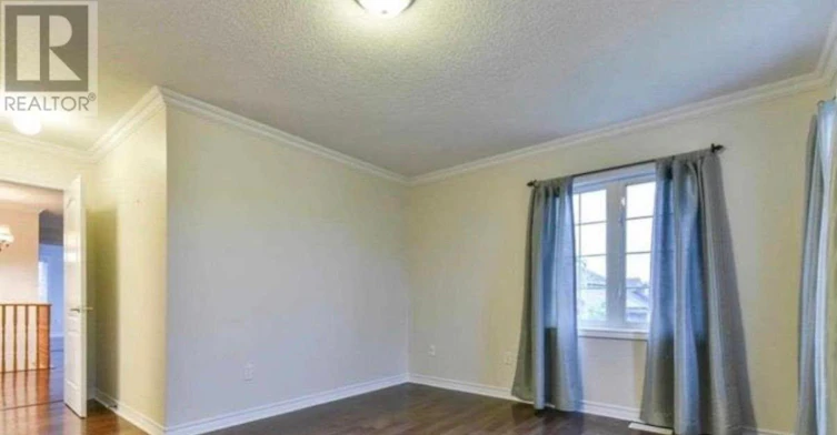 1 Rampart Crescent, Whitby, ON, L1P 1T5 - 11