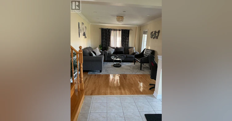 1 Rampart Crescent, Whitby, ON, L1P 1T5 - 3