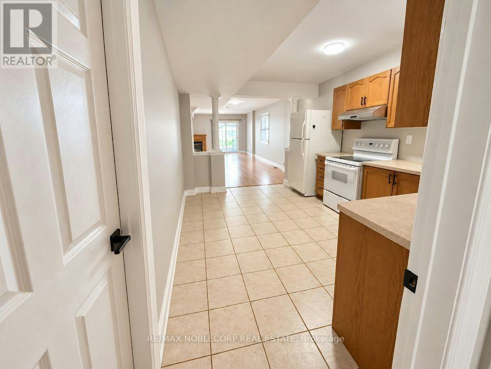 67 Macbride Crescent, Vaughan, ON, L6A 3R3 - 3
