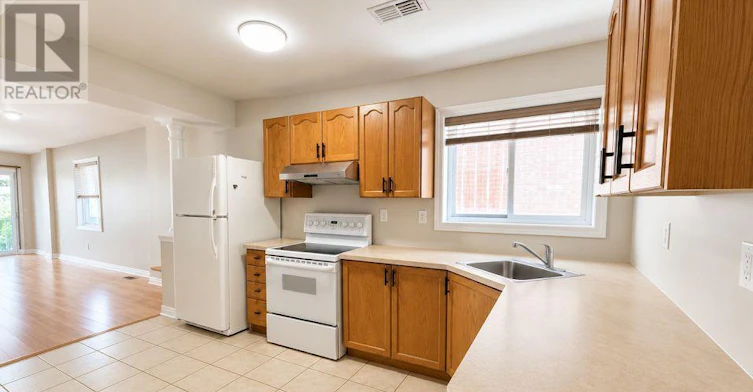 67 Macbride Crescent, Vaughan, ON, L6A 3R3 - 4