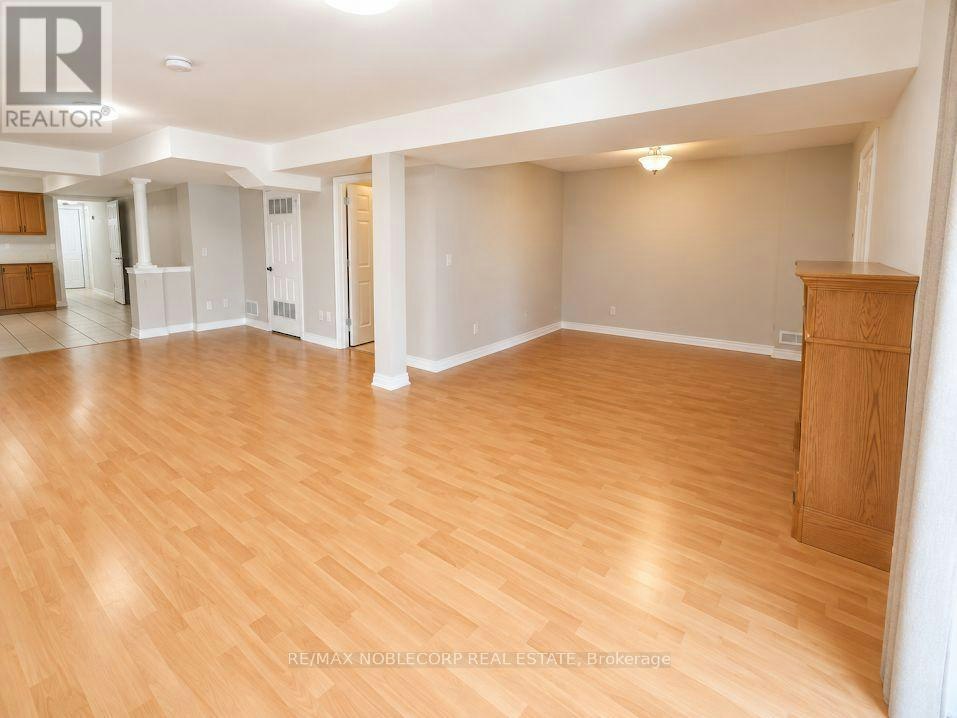 67 Macbride Crescent, Vaughan, ON, L6A 3R3 - 9