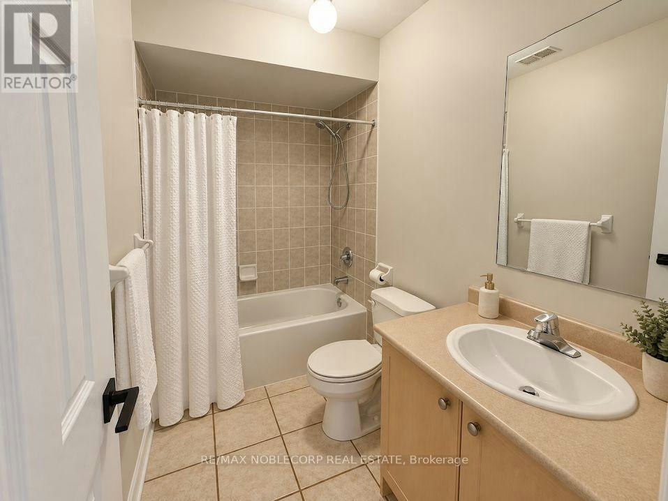 67 Macbride Crescent, Vaughan, ON, L6A 3R3 - 8