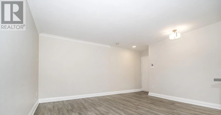 8-2637 Keele Street, Toronto, ON, M6L 2P2 - 13