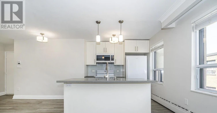 8-2637 Keele Street, Toronto, ON, M6L 2P2 - 14