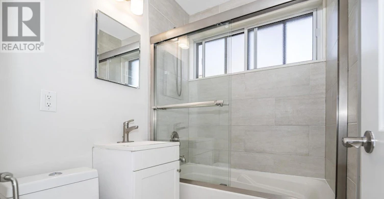 8-2637 Keele Street, Toronto, ON, M6L 2P2 - 25