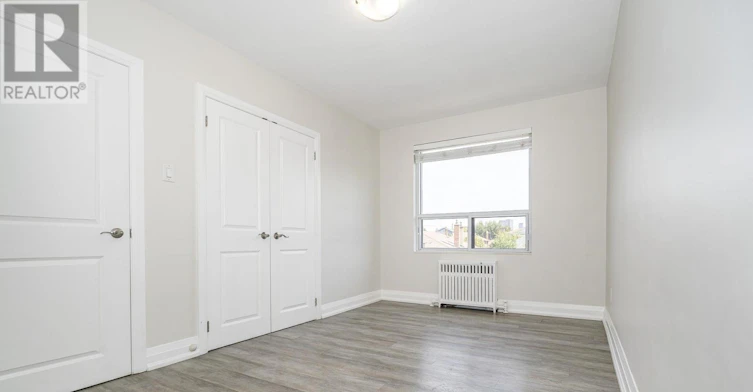 8-2637 Keele Street, Toronto, ON, M6L 2P2 - 22