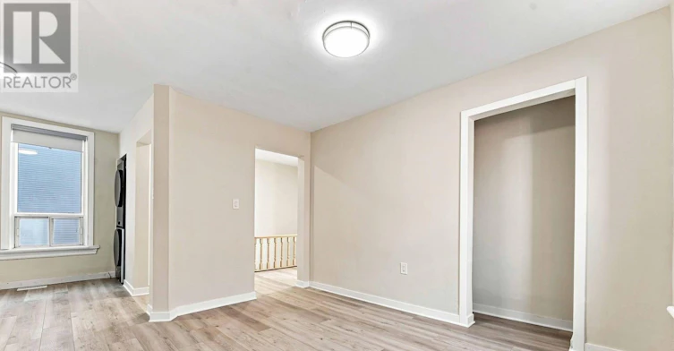 B-13 Balsam Street, Ottawa, ON, K1R 6W6 - 6