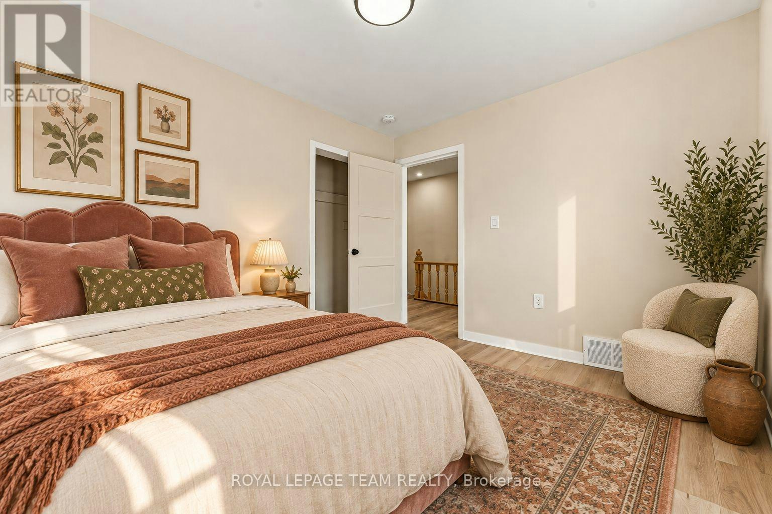 B-13 Balsam Street, Ottawa, ON, K1R 6W6 - 11