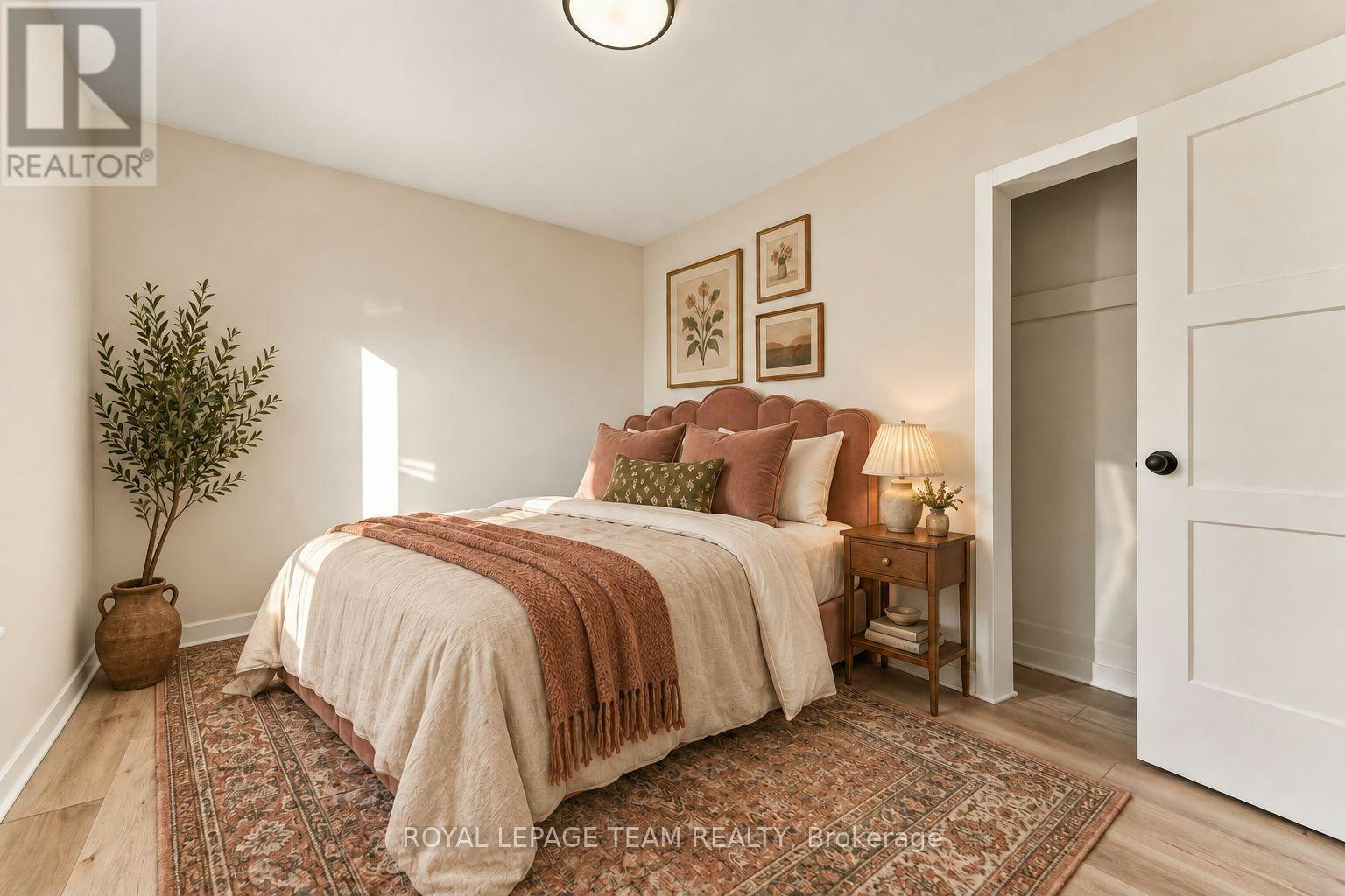 B-13 Balsam Street, Ottawa, ON, K1R 6W6 - 10