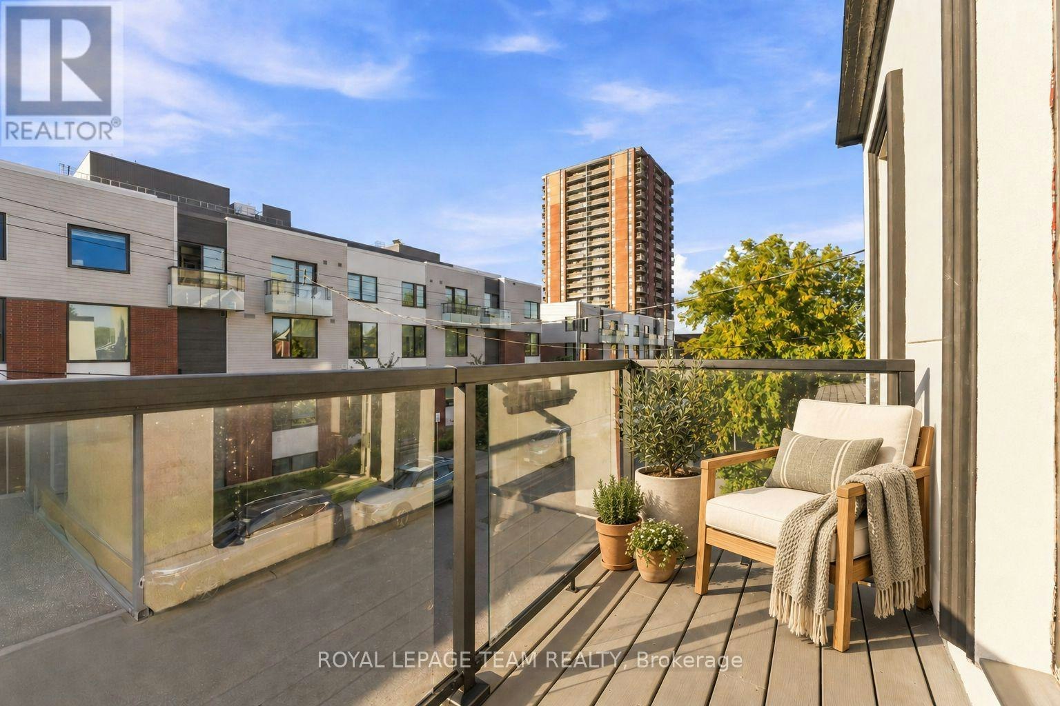 B-13 Balsam Street, Ottawa, ON, K1R 6W6 - 18