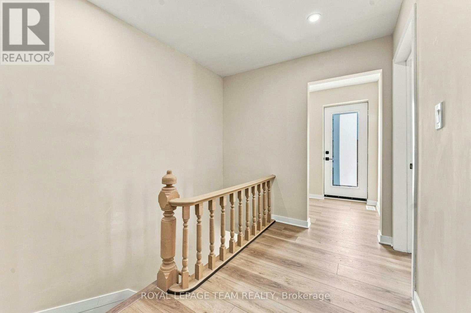 B-13 Balsam Street, Ottawa, ON, K1R 6W6 - 9