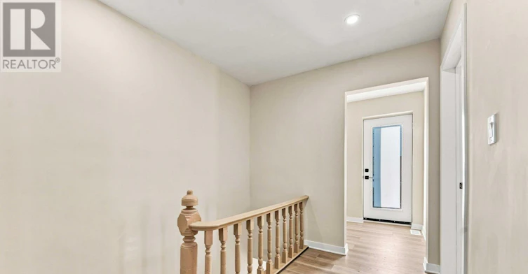 B-13 Balsam Street, Ottawa, ON, K1R 6W6 - 9