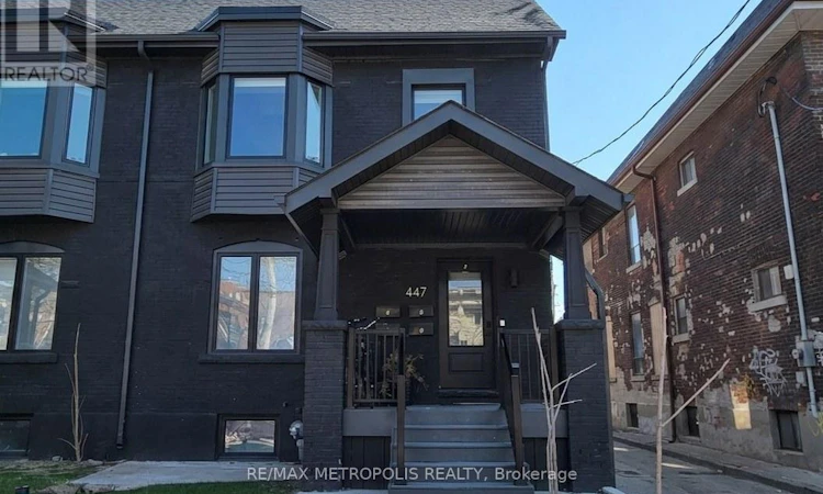 447 Lansdowne Avenue