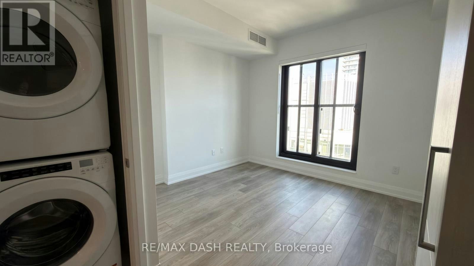 3701-20 Soudan Avenue, Toronto, ON, M4S 0E2 - 10
