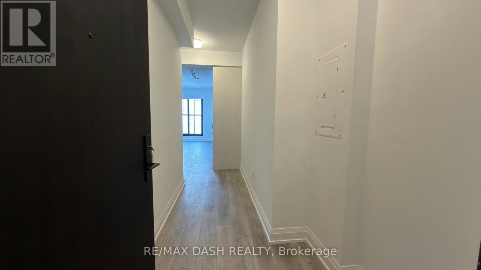 3701-20 Soudan Avenue, Toronto, ON, M4S 0E2 - 6