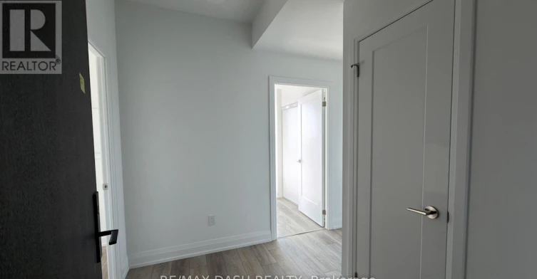 3703-20 Soudan Avenue, Toronto, ON, M4S 0E2 - 4