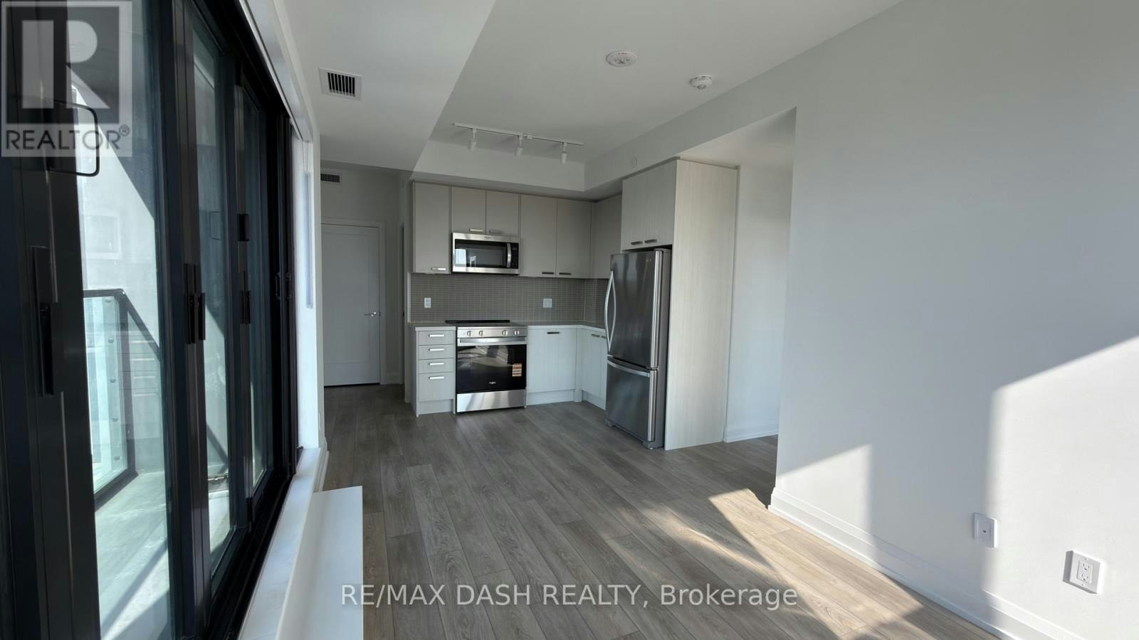 3703-20 Soudan Avenue, Toronto, ON, M4S 0E2 - 13