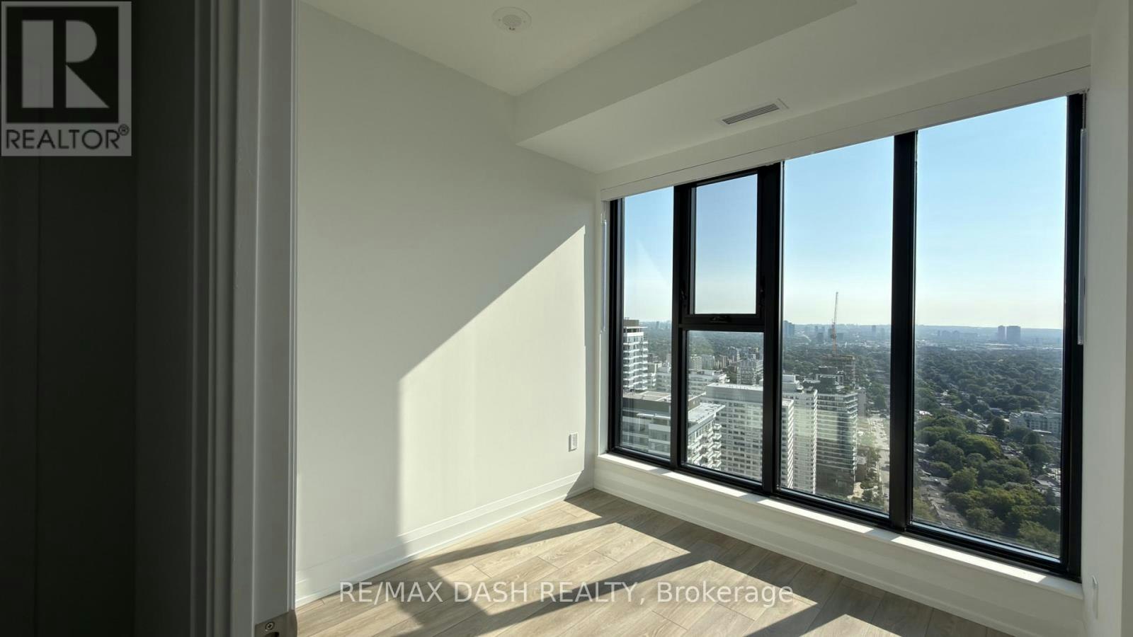 3703-20 Soudan Avenue, Toronto, ON, M4S 0E2 - 10
