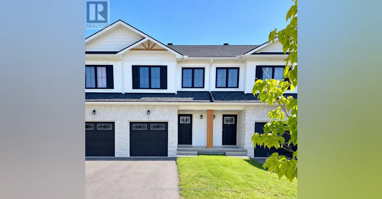 5 Whitcomb Crescent, Smiths Falls, ON, K7A 0C1