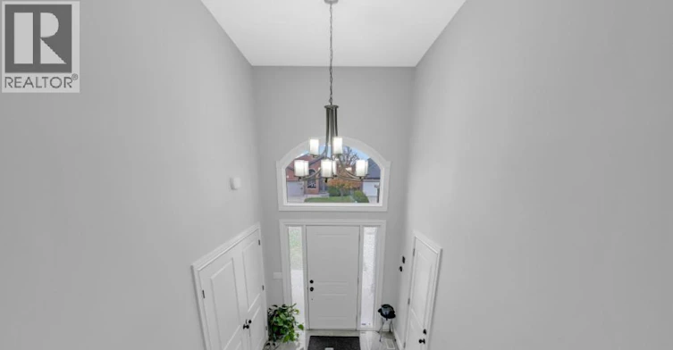 2277 Northway Avenue, Windsor, ON, N9B 3Y3 - 4