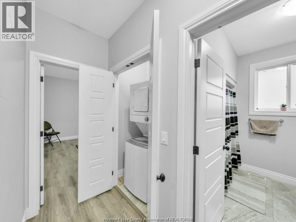 2277 Northway Avenue, Windsor, ON, N9B 3Y3 - 25
