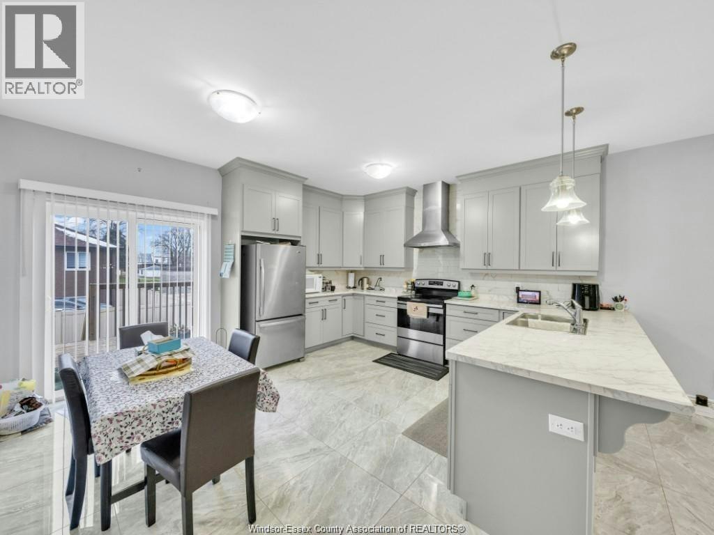 2277 Northway Avenue, Windsor, ON, N9B 3Y3 - 8
