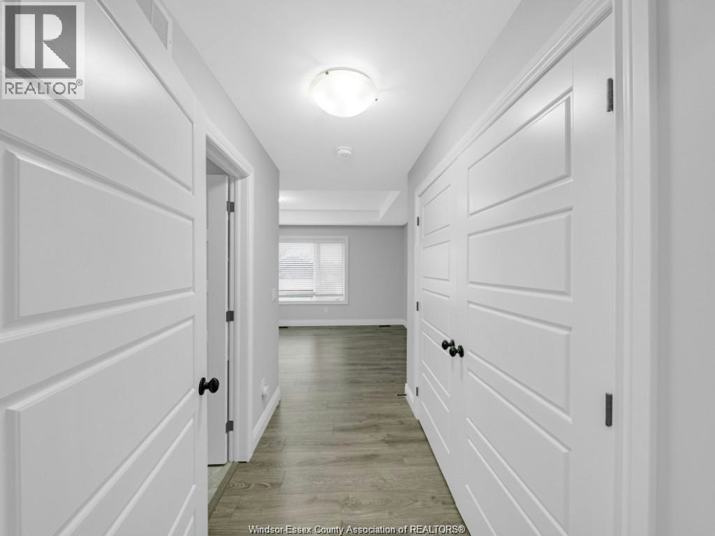 2277 Northway Avenue, Windsor, ON, N9B 3Y3 - 21