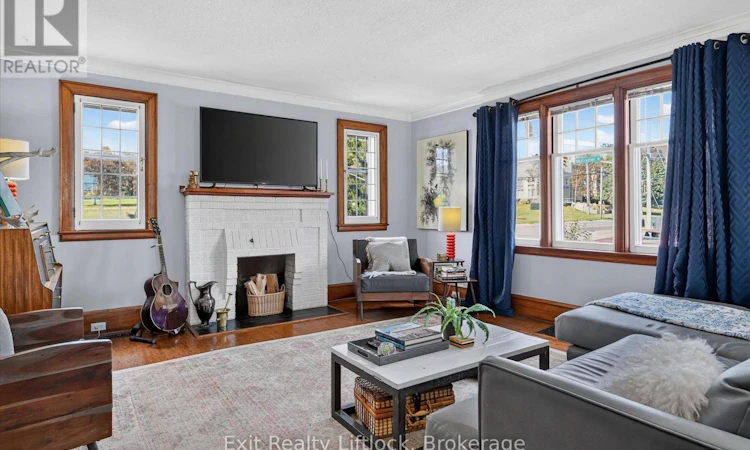 1518 Monaghan Road