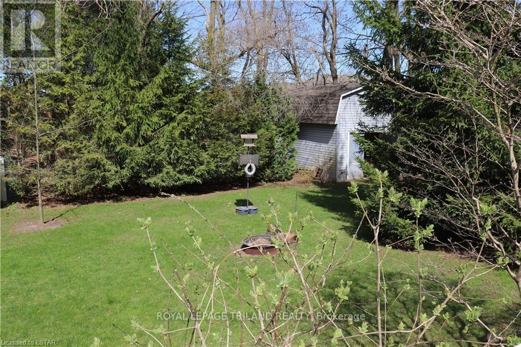 2550 Emerson Street, Strathroy, ON, N0L 1W0 - 25