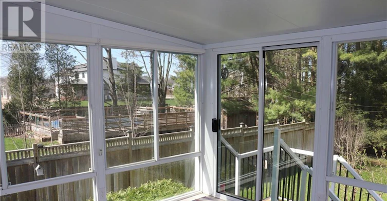 2550 Emerson Street, Strathroy, ON, N0L 1W0 - 23