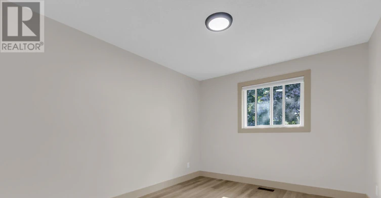 704 Levac Drive, Ottawa, ON, K4A 2R1 - 11