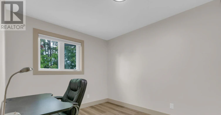 704 Levac Drive, Ottawa, ON, K4A 2R1 - 9