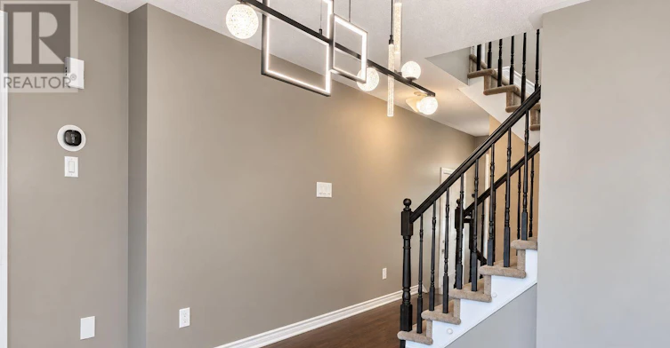 580 Meadowcreek Circle, Ottawa, ON, K2M 0J8 - 3