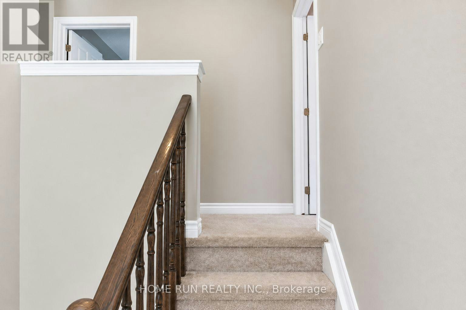 580 Meadowcreek Circle, Ottawa, ON, K2M 0J8 - 13