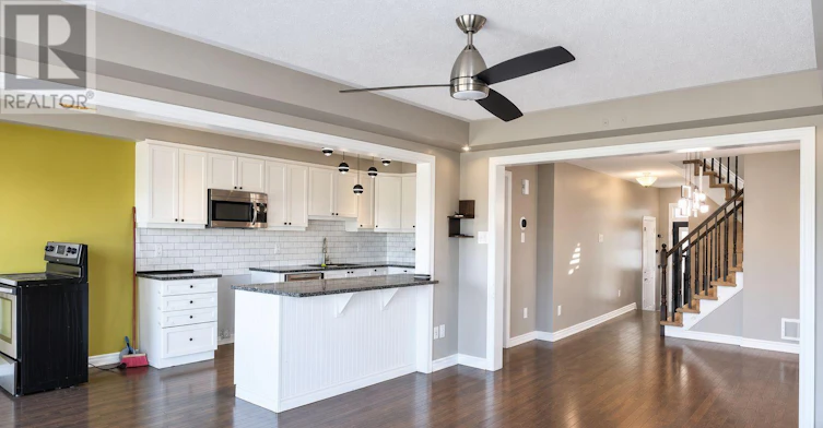 580 Meadowcreek Circle, Ottawa, ON, K2M 0J8 - 7